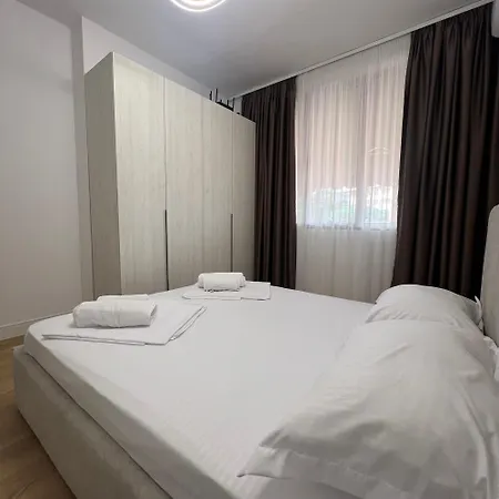 Central Tirana Apartment * Tirana